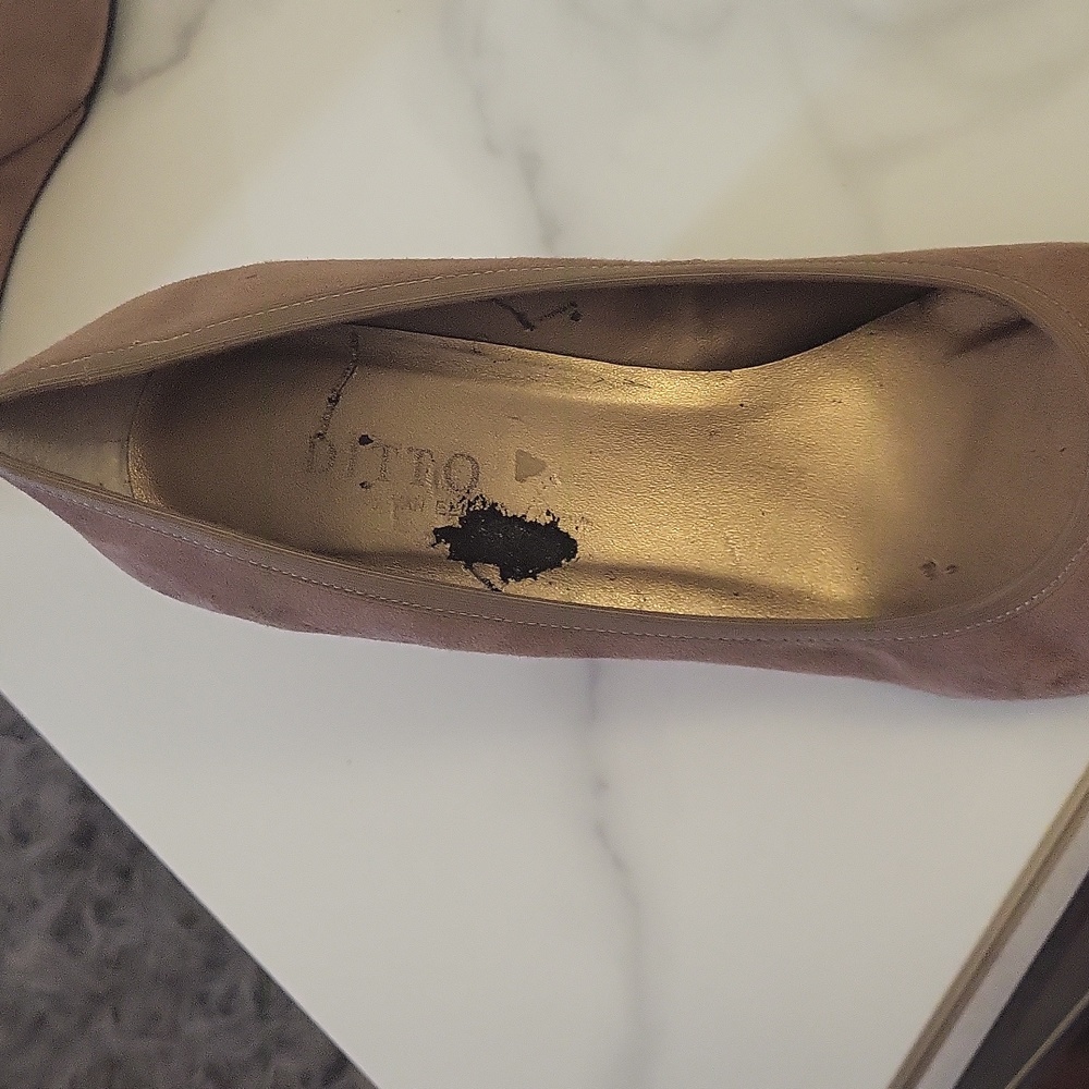 Shoes - Picture 6 of 6